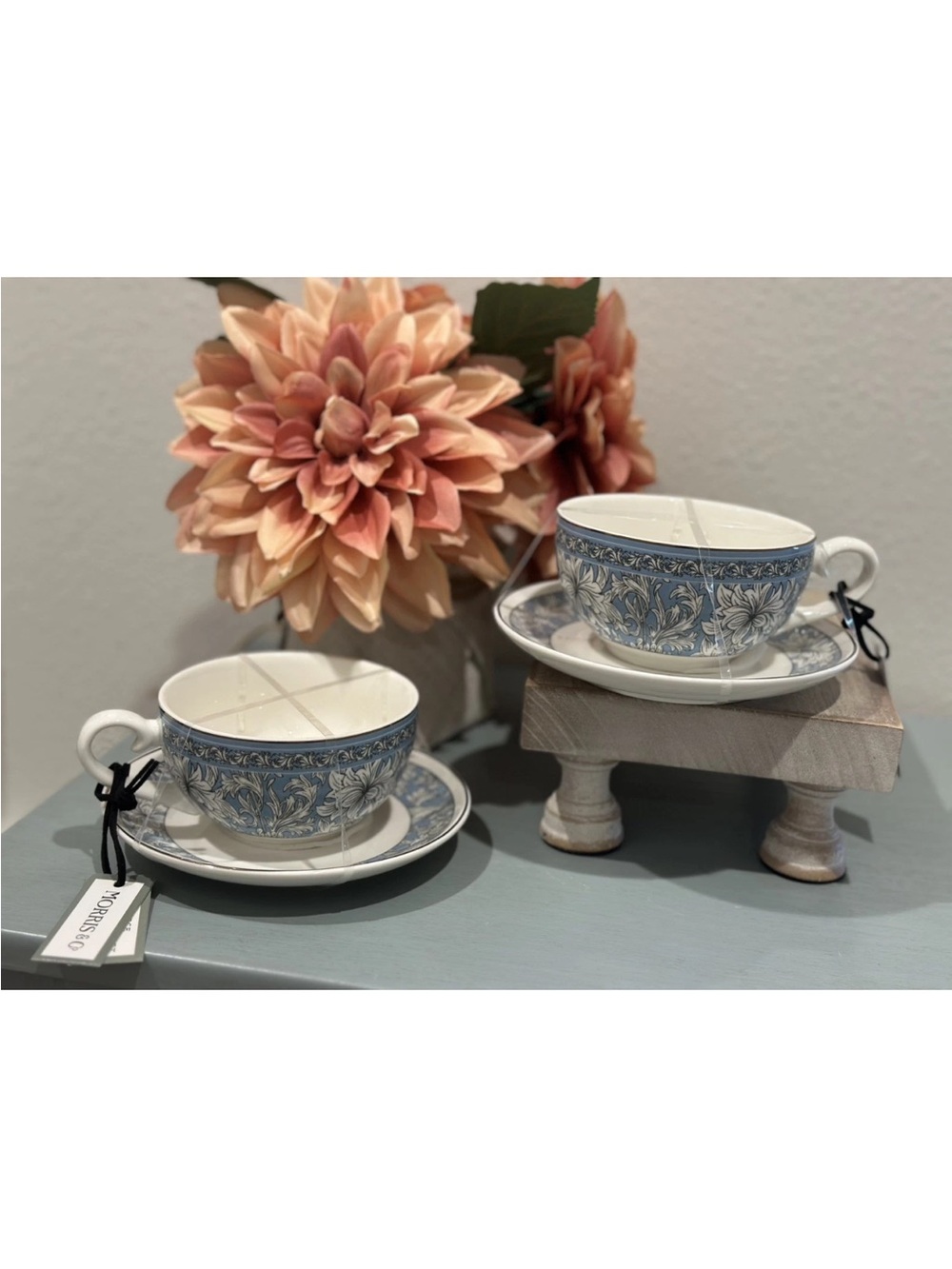 Morris & Co Teacup & Saucer Set of 2
Blue Floral Chrysanthemum Gold Trim
New - Picture 8 of 10